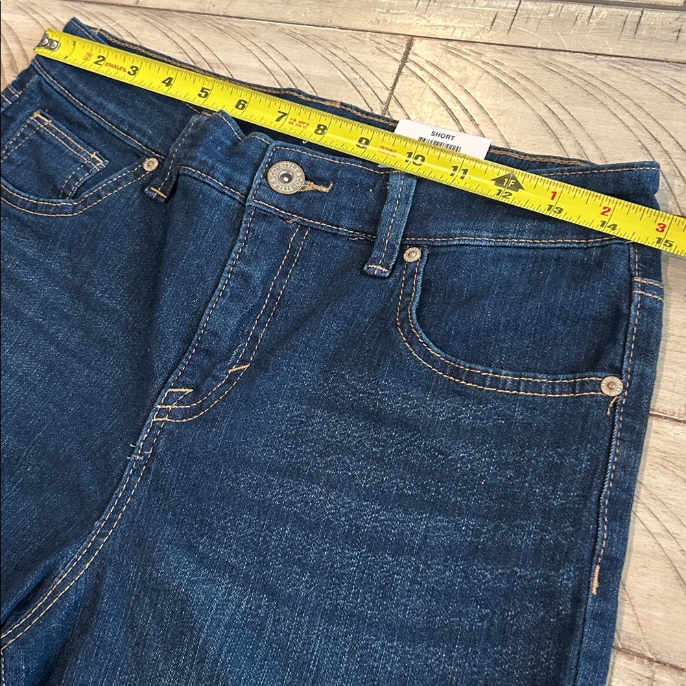NWT Bermuda Cuffed Shorts Curvy Fit Stretch Denim Mid-rise Style & Co Size 6 - Picture 9 of 10